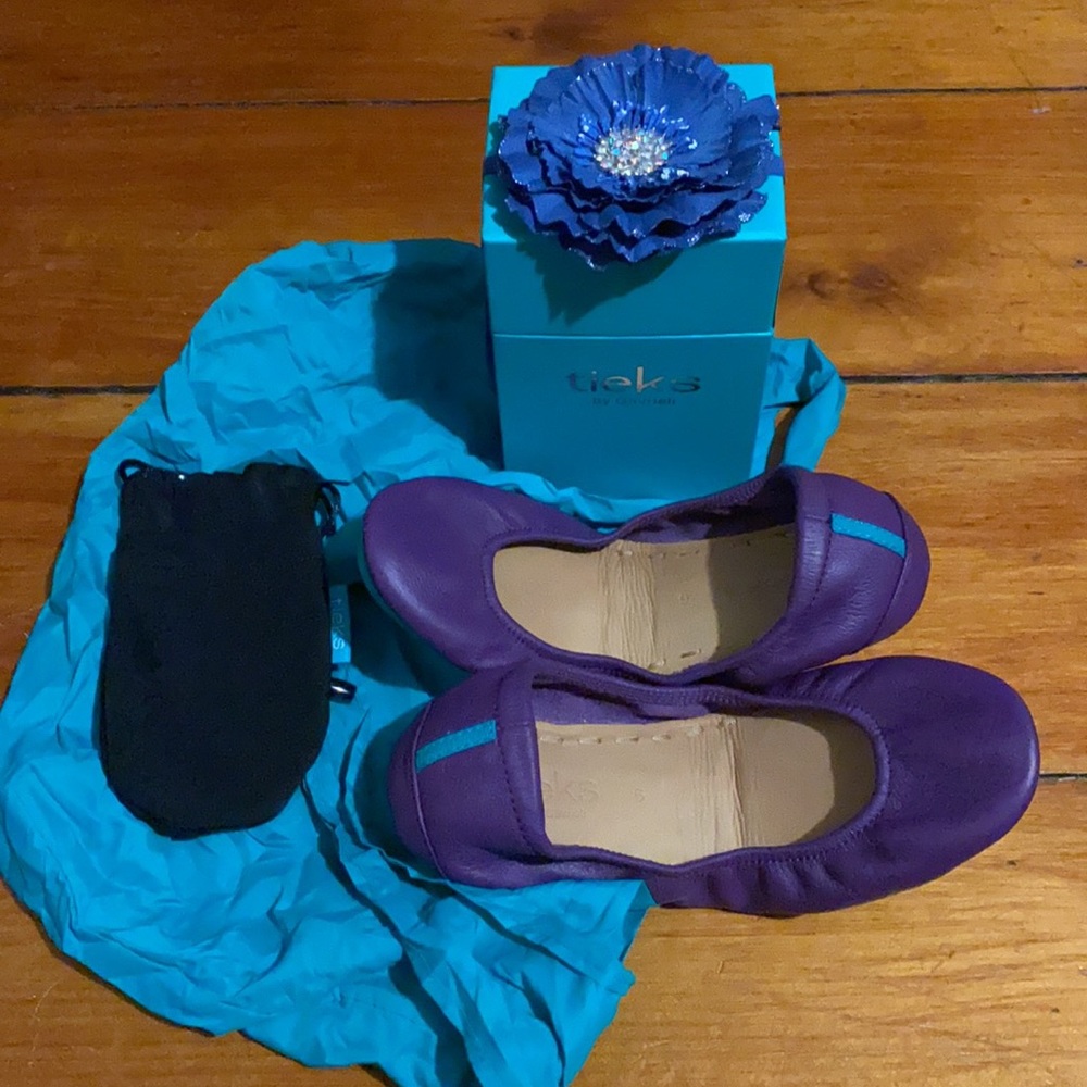 Tieks size 6 lilac